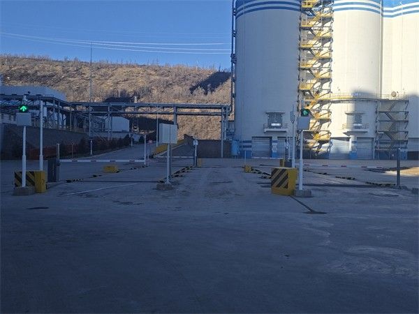 山西朔州安太堡露天煤矿电厂